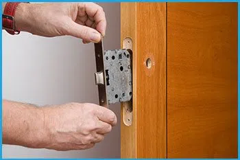 Lock Locksmith Services Louisville, KY 502-496-0430 Lock Locksmith Services Louisville, KY 502-496-0430 - 13-new-locks-installation