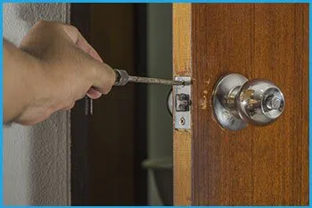 Lock Locksmith Services Louisville, KY 502-496-0430 - 6-lock-locksmiths